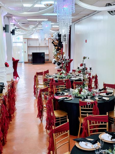 Grand Crystal Ballroom At The Crest