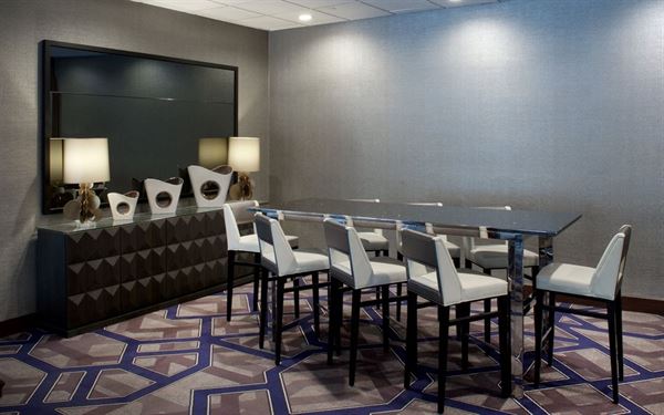 Sheraton Indianapolis City Centre