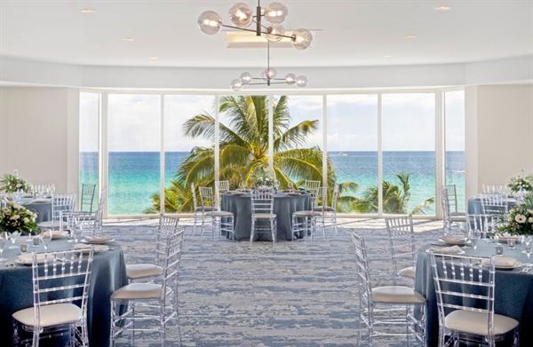 Doubletree by Hilton Ocean Point Resort & Spa