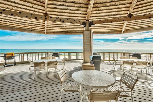 Jetty East Condominiums