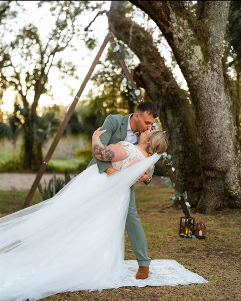 Under the Oaks Wellness & Events