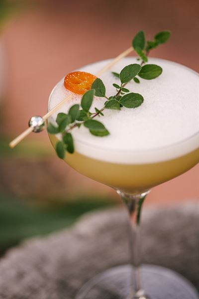 Botanica Art & Cocktails Lounge