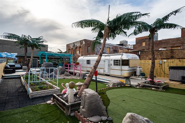 Downtown Omaha Oasis