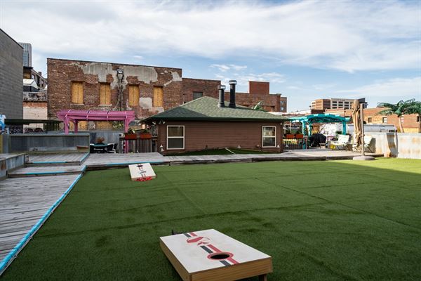 Downtown Omaha Oasis