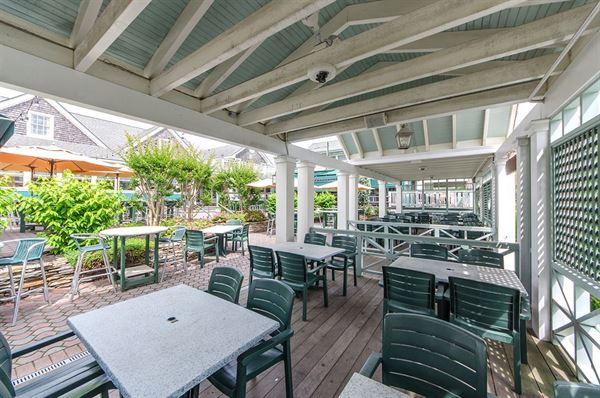 Whitebrier Restaurant & Nightclub