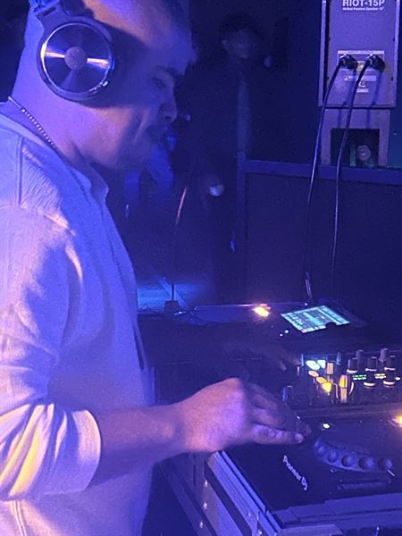 DJQ