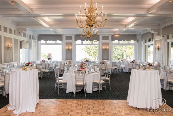 Fort William Henry Resort & Conference Center