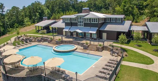 Azalea Cove Waterside