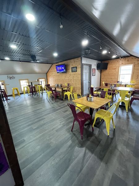 Whiskers Brewing Inc.