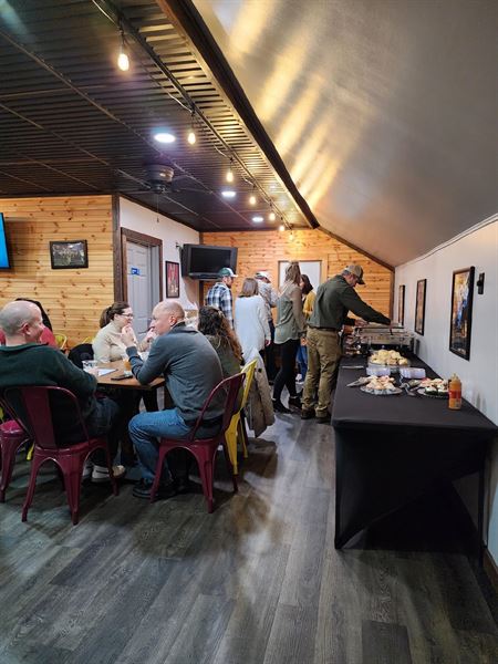 Whiskers Brewing Inc.