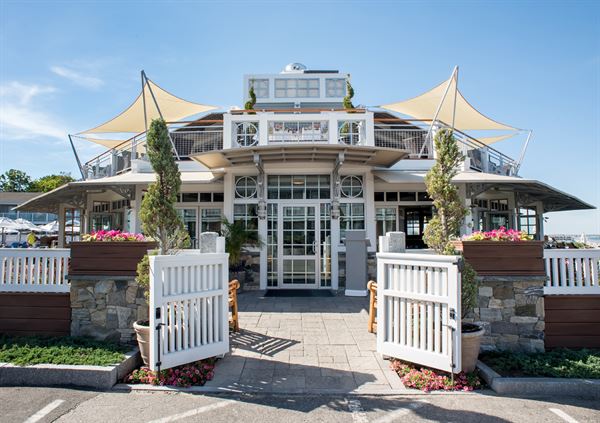 Anchorage by the Sea