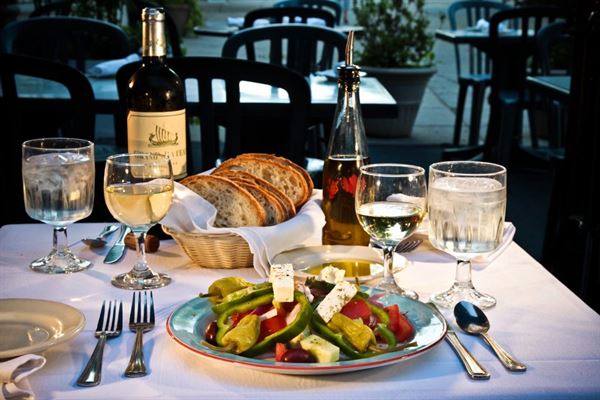 Parthenon Restaurant And Chevy Chase Lounge