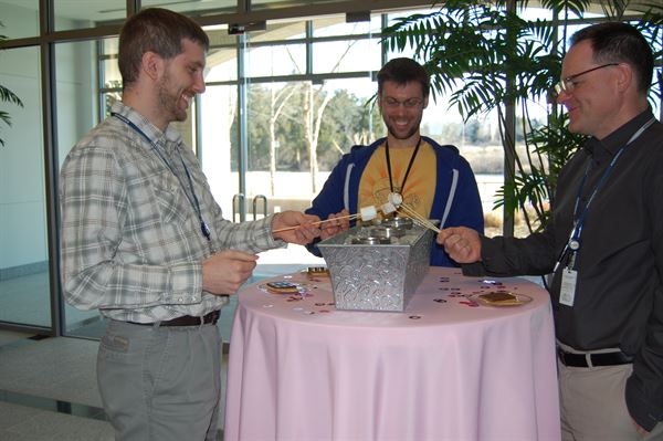 SCOOPS2U Ice Cream Distributors