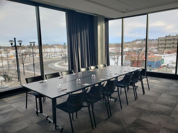 Alt Hotel Calgary East Village