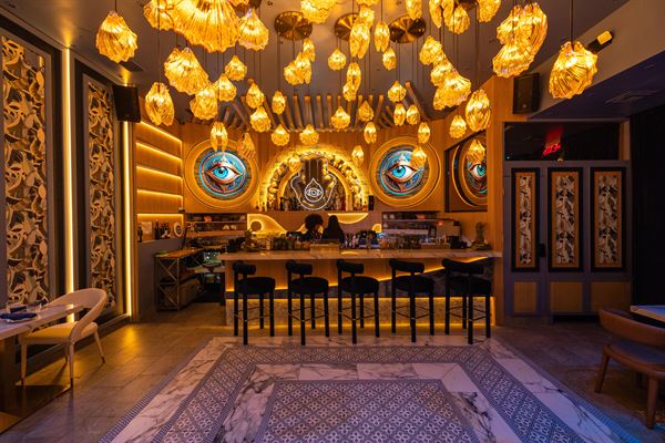 The Eye Restaurant & Lounge