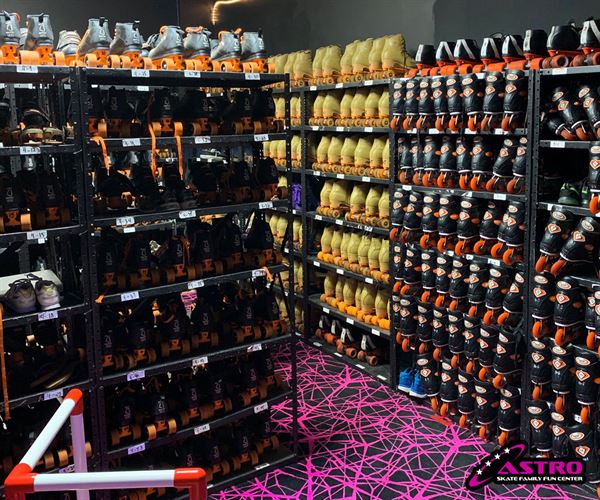 Astro Skating Center