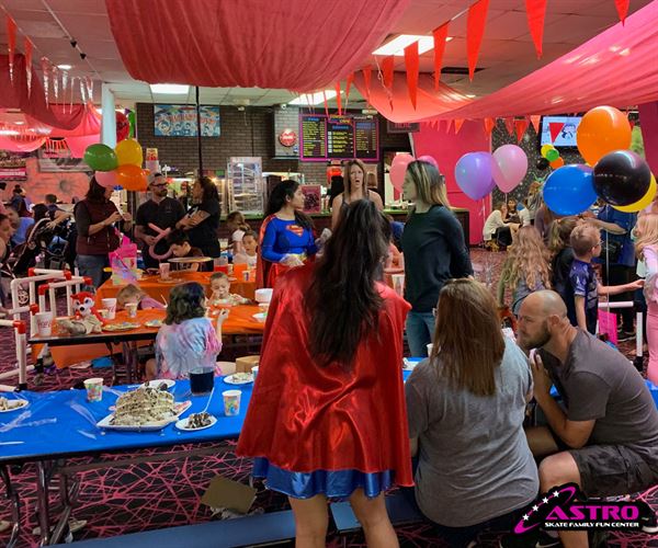 Astro Skating Center