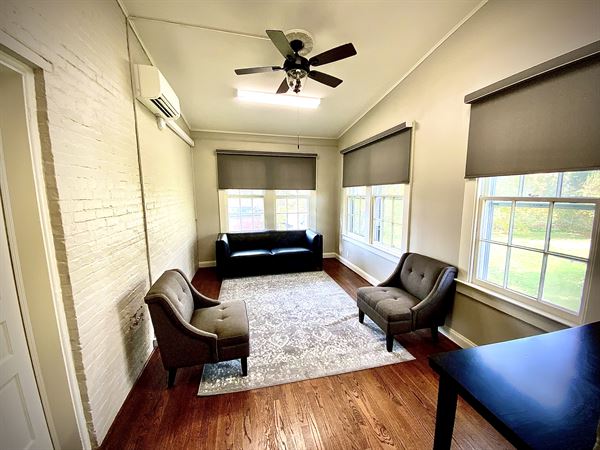 The Mansion at Laurel