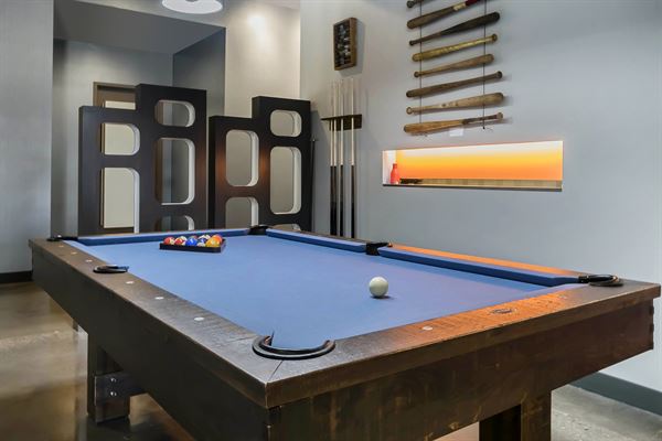 Aloft Newport on the Levee