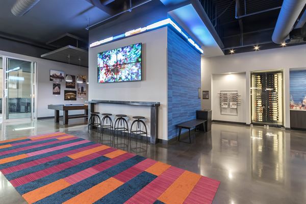 Aloft Newport on the Levee