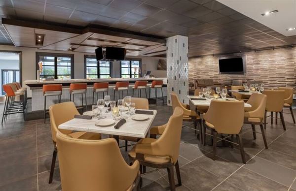 Doubletree Hotel by Hilton San Francisco South Airport Blvd