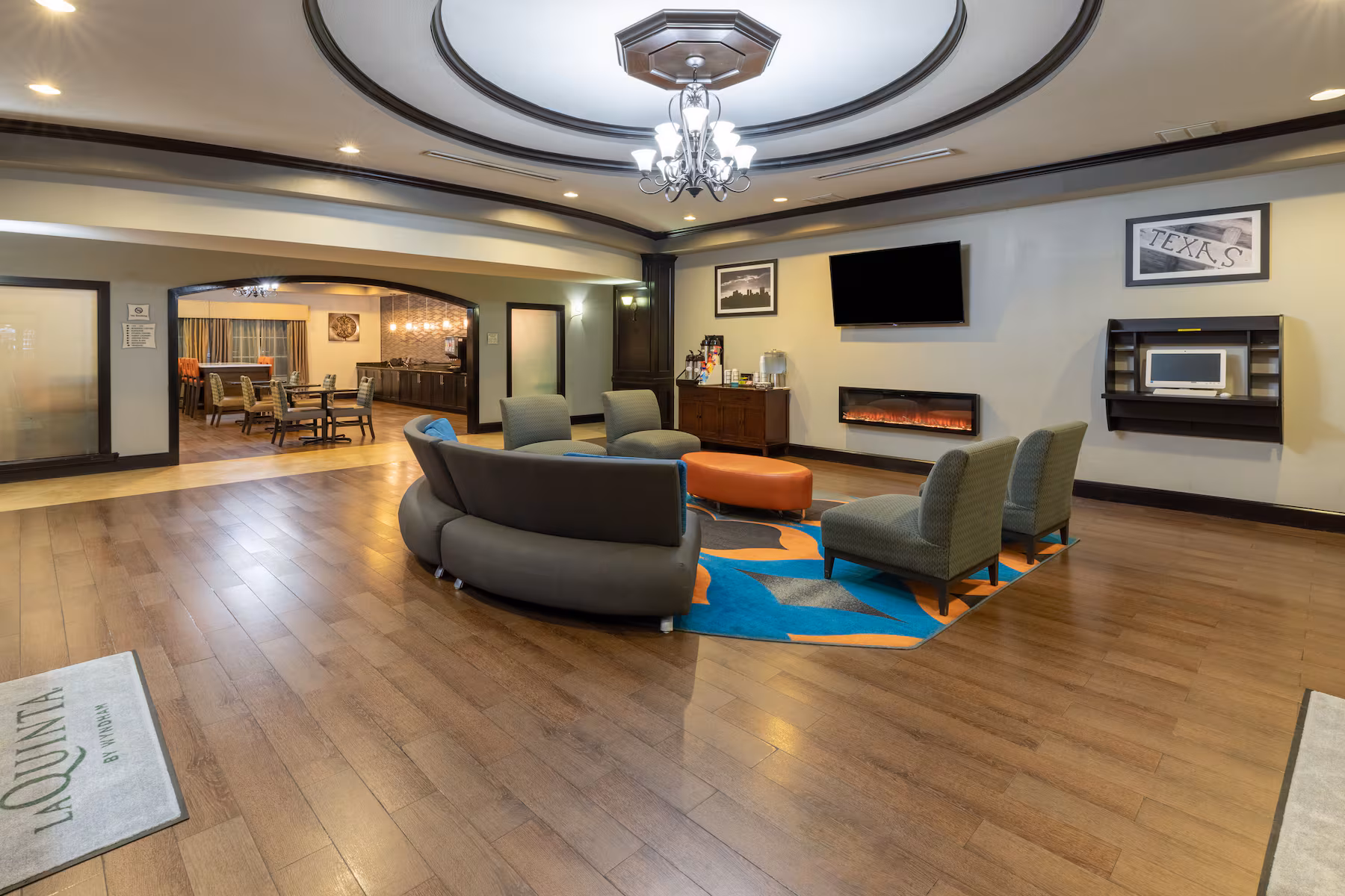 La Quinta Inn & Suites Fort Worth - Lake Worth