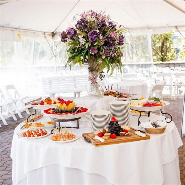 Amber Room Colonnade