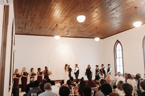 The White Chapel : By Lyn Michael