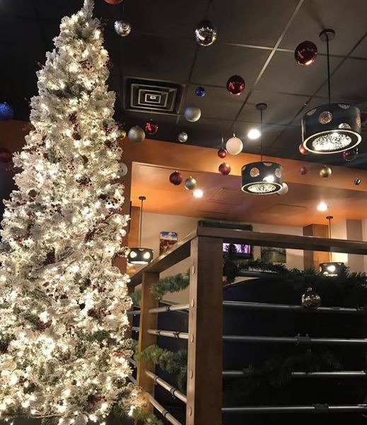 Nosh Restaurant and Wine Lounge