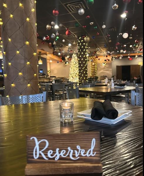 Nosh Restaurant and Wine Lounge