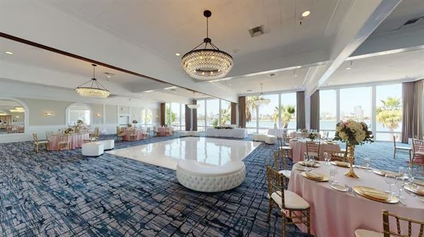 The Reef On The Water