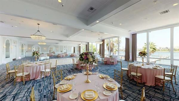 The Reef On The Water