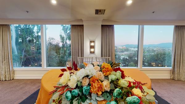 Luminarias Restaurant