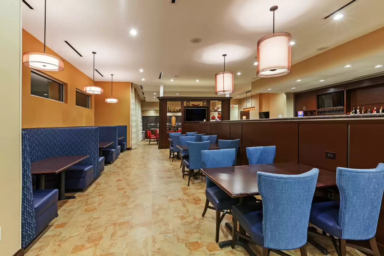 Clarion Hotel The Colony - Plano West