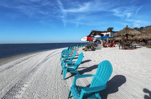 Whiskey Joe's Tampa Restaurant, Bar & Grill