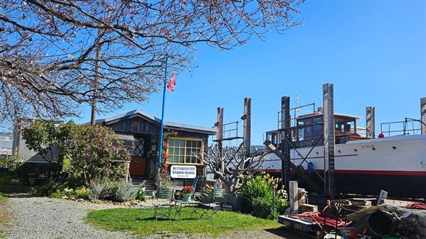 Butterflute's Wedding Chapel