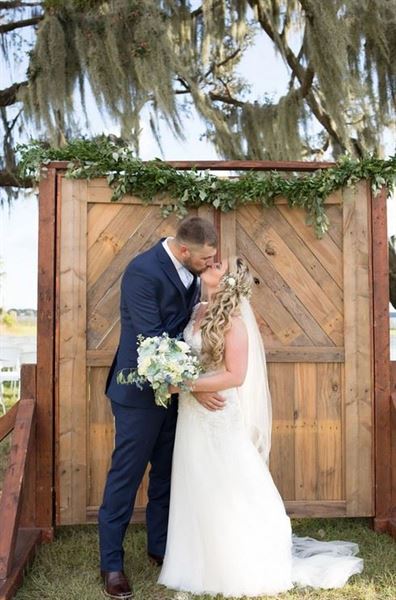 The Lemon Orchard Venue on The Lake