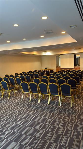 Best Western Premier Toronto Airport Carling View Hotel