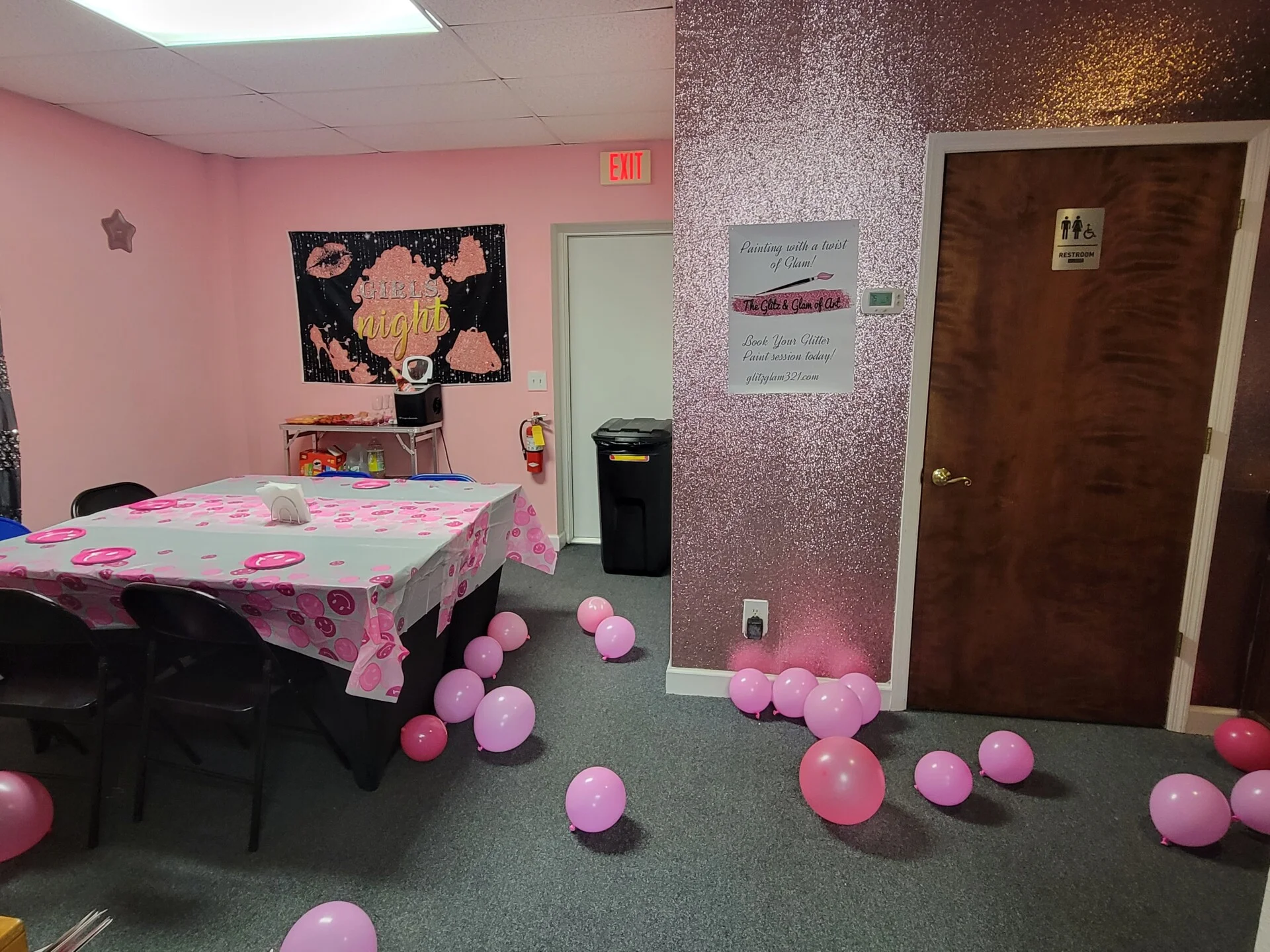 The Glitz & Glam of Art