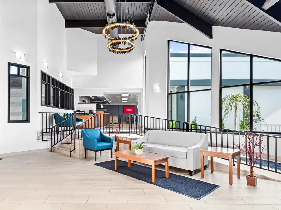 Hometowne Studios and Conference Center