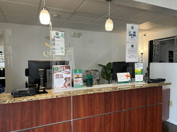 Quality Inn Heritage Park