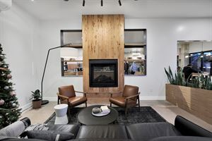 Summit Lofts Lounge