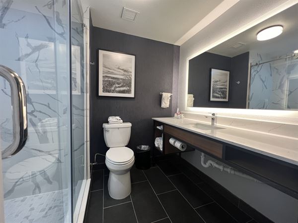 DoubleTree by Hilton Fort Worth Fossil Creek