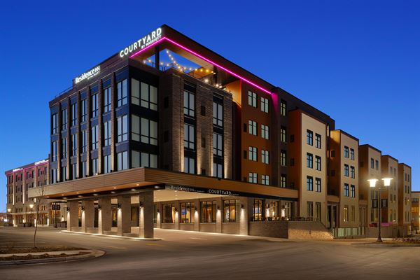 Courtyard by Marriott Milwaukee/Brookfield at Poplar Creek