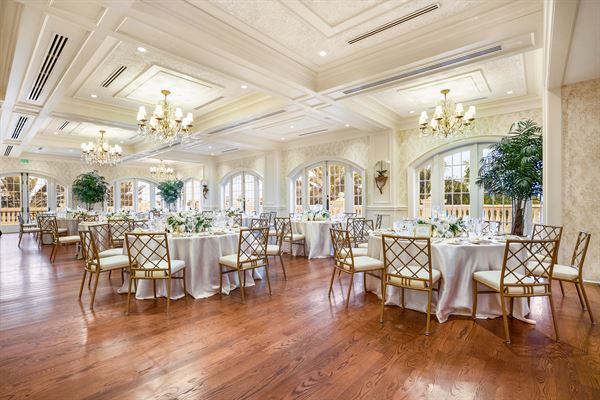 Crane Club at Tesoro