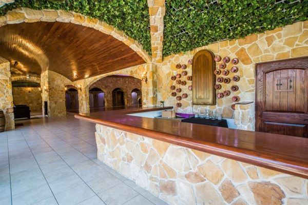 Baldoria on the Water