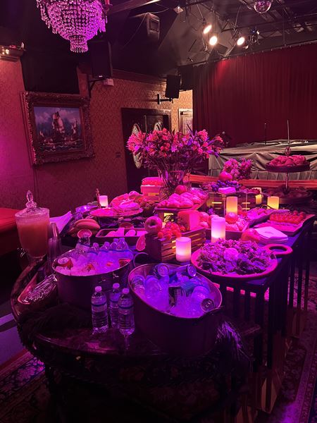 Pirates Dinner Adventure Building