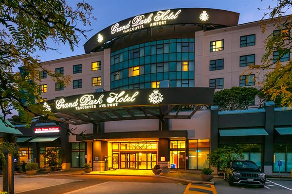 Four Points by Sheraton Vancouver Airport