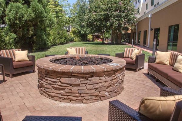 Courtyard Charlotte Gastonia