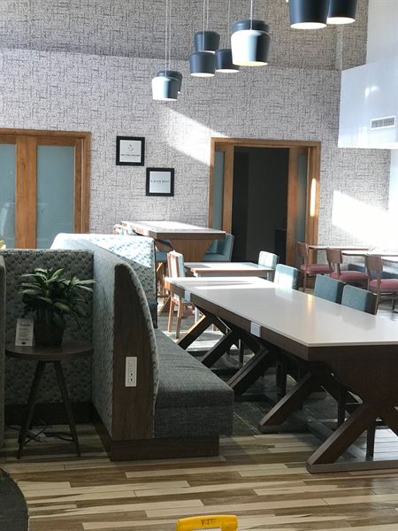 Hampton Inn & Suites Salinas